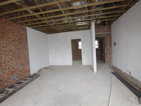 4 Bedroom Property for Sale in Noorsekloof Eastern Cape